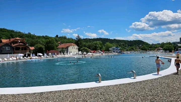 Apartments Mensa Tuzla Dış mekan fotoğraf