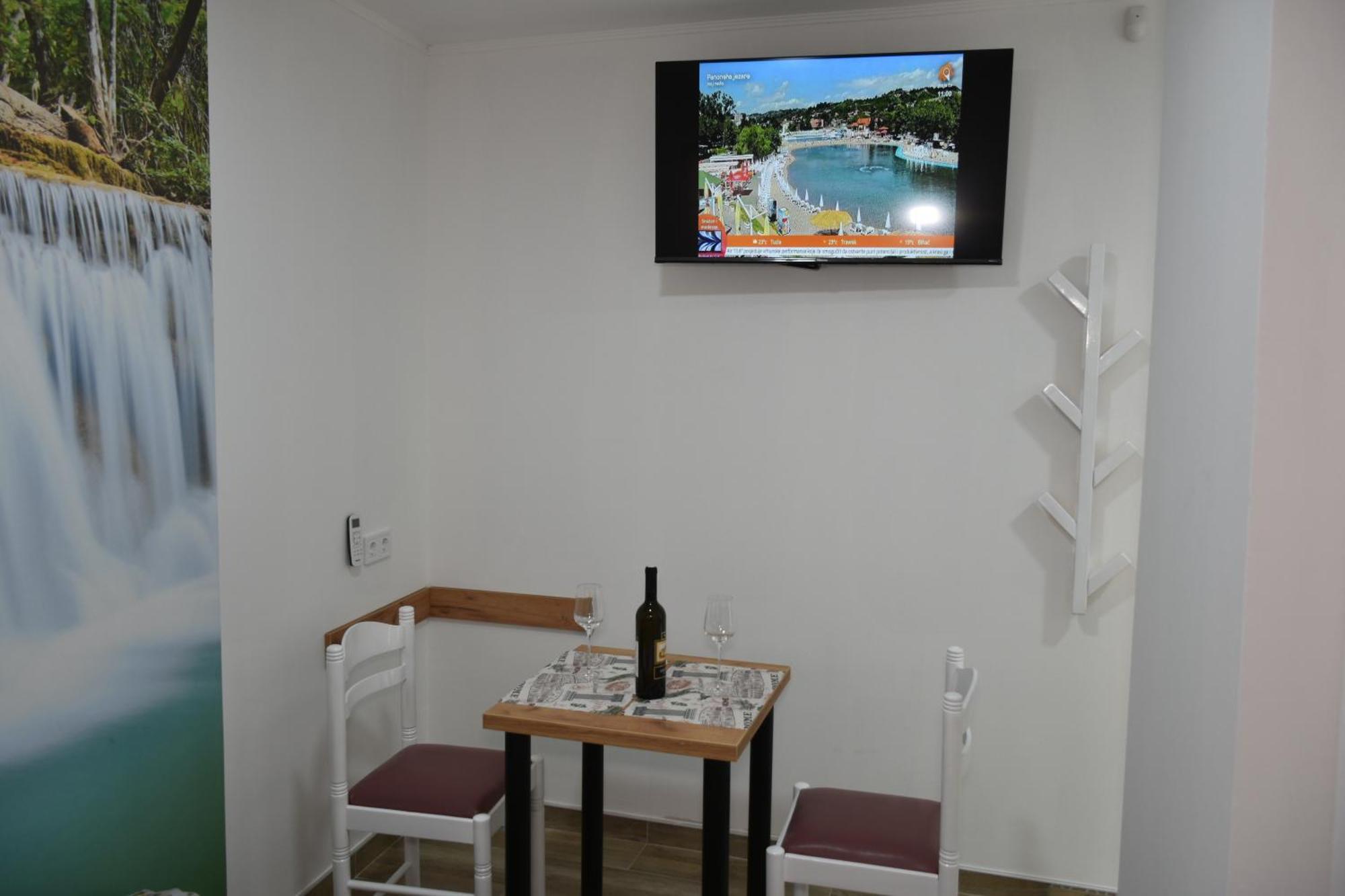 Apartments Mensa Tuzla Dış mekan fotoğraf